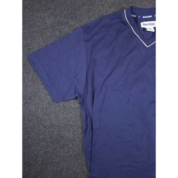 Badge Shirt Mens Small S Stretch Blue Regular Short Sleeve V Neck Y2K NWT A2 - Picture 5 of 11